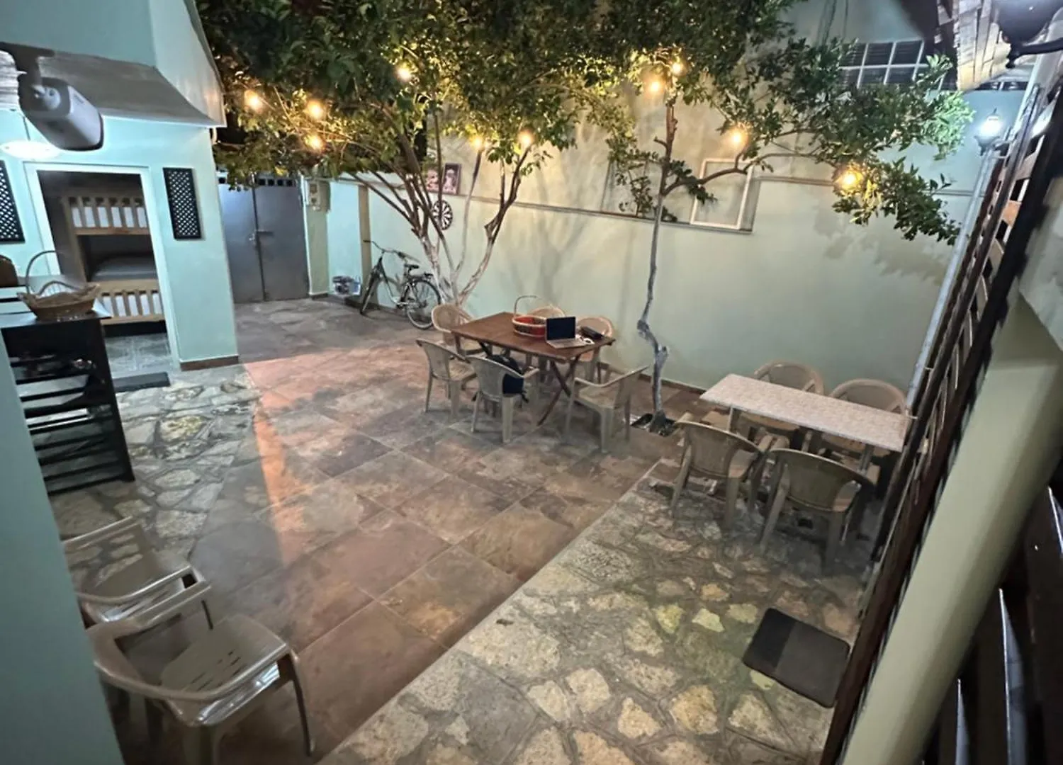 Tirana Lemon Breeze Hostel 0*,