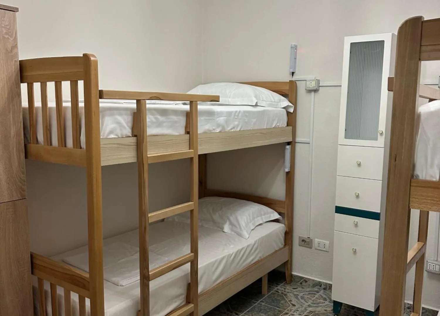 Tirana Lemon Breeze Hostel