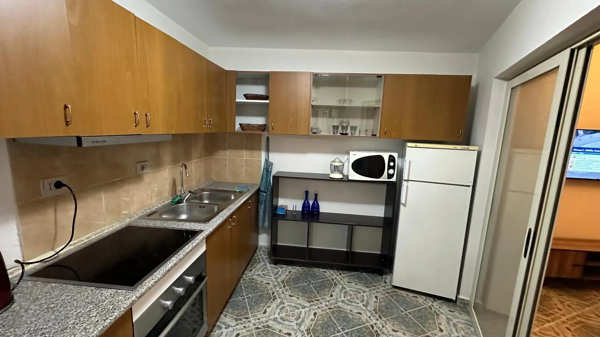 Tirana Lemon Breeze Hostel