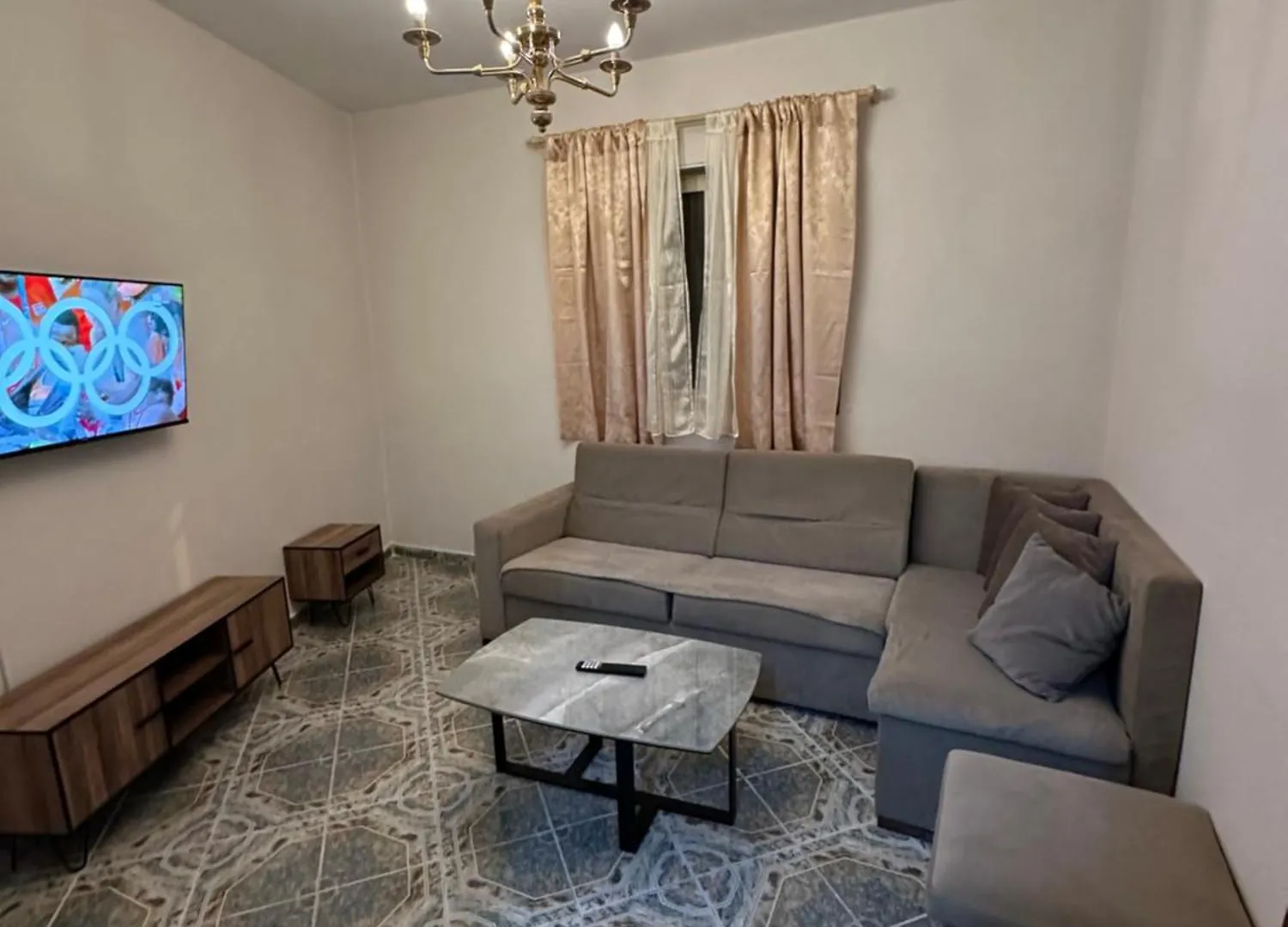 Tirana Lemon Breeze Hostel Albanien
